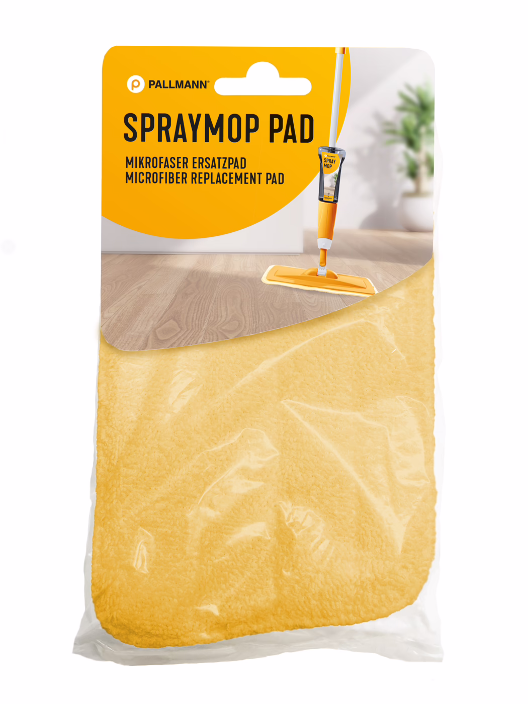 PALLMANN_Dummy_Spraymop Ersatz Pad_msl_2025_04 Recharge microfibre jaune emballée en magasin pour vadrouille vaporisante de la marque Pallmann. L'en-tête orange et blanc affiche 'SPRAYMOP PAD' et une image d'une vadrouille orange sur un sol en bois ; la lingette microfibre jaune est visible à travers le plastique transparent. Scène intérieure lumineuse avec une plante en pot floutée en arrière-plan.